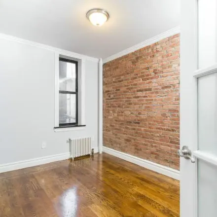 Image 4 - Avenue A & Saint Marks Place, Avenue A, New York, NY 10009, USA - Apartment for rent