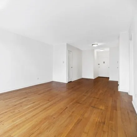 Image 8 - unnamed road, New York, NY 10471, USA - Apartment for sale