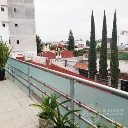 Buy this 3 bed apartment on Cerrada de la Prolongación C 17 in 72197 Puebla, PUE
