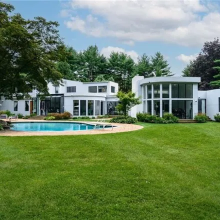 Image 1 - 5 Dowling Court, Village of Old Westbury, North Hempstead, NY 11568, USA - House for sale