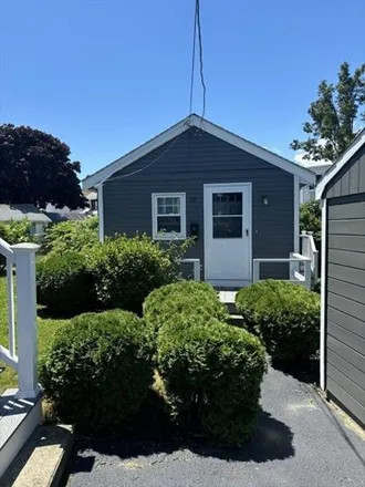 Rent this 1 bed house on 29 Undine Ave Unit 29 in Winthrop, Massachusetts