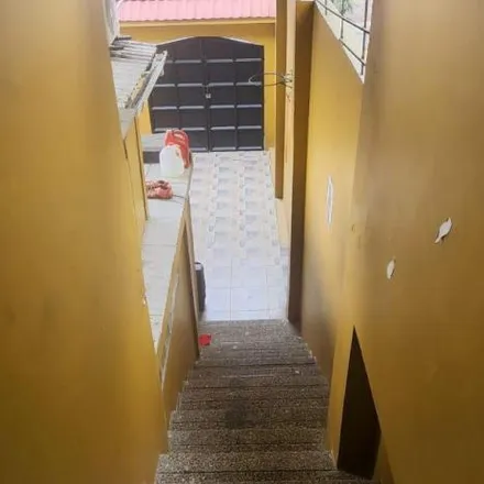 Buy this 7 bed house on 3º Pasaje 5 NE in 090504, Guayaquil