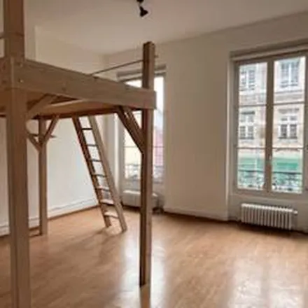 Image 2 - 43 Rue Jeanne d'Arc, 76000 Rouen, France - Apartment for rent