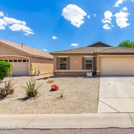 Rent this 3 bed house on 983 East Palomino Way in San Tan Valley, AZ 85143