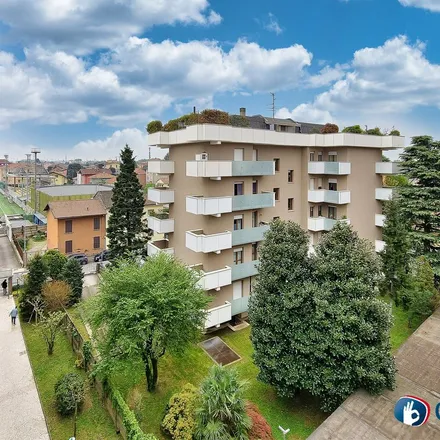 Rent this 3 bed apartment on Via Primo Maggio in 20017 Rho MI, Italy