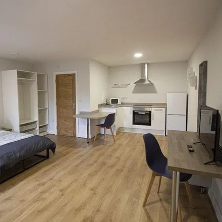 Image 1 - Glasshouse Street, Nottingham, NG1 3BX, United Kingdom - Apartment for rent