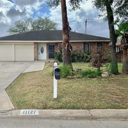 Buy this 3 bed house on 11187 Triola Lane in Bellaire West, Houston
