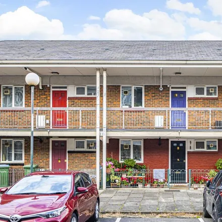 Rent this 1 bed apartment on Gorman Road in London, SE18 5SA