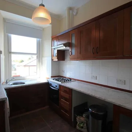 Image 7 - Heath Avenue, Lenzie, G66 4LG, United Kingdom - Apartment for rent