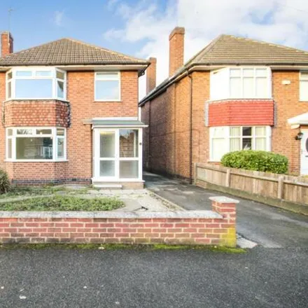 Rent this 3 bed duplex on 11 Bradbourne Avenue in Nottingham, NG11 7BL