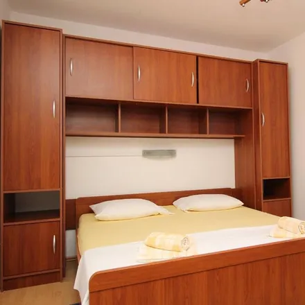 Image 1 - 51515, Croatia - Apartment for rent