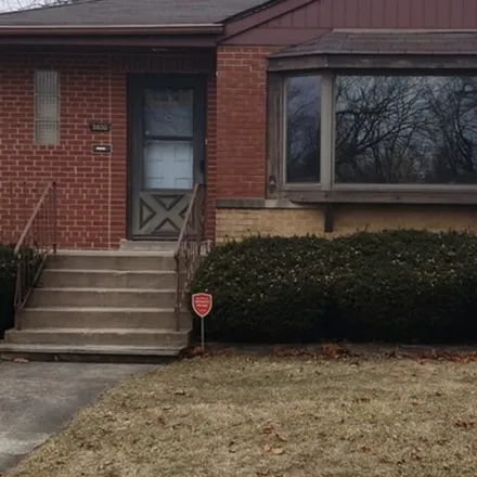 Rent this 3 bed house on 3820 214th Place in Matteson, IL 60443