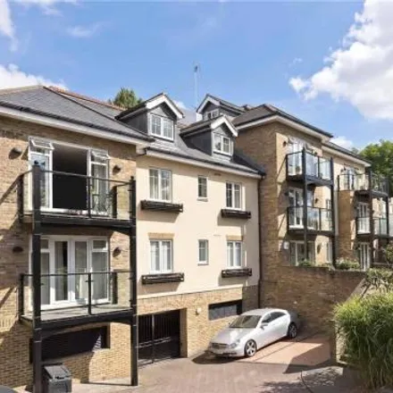 Rent this 2 bed apartment on Temple Court in Monument Hill, Weybridge