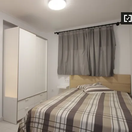 Rent this 2 bed room on Carrer del Concili de Trento in 116, 08020 Barcelona