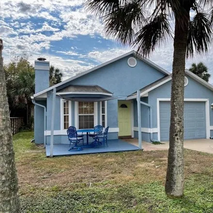 Rent this 2 bed house on 31 8th Street in Saint Augustine Beach, Saint Johns County