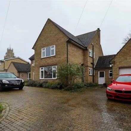 Image 2 - St. Andrew's Vicarage, 7 Church Lane, Sutton, CB6 2RQ, United Kingdom - House for rent