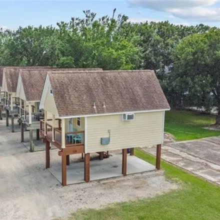 Rent this 1 bed house on 145 Grove Road in Kemah, Galveston County