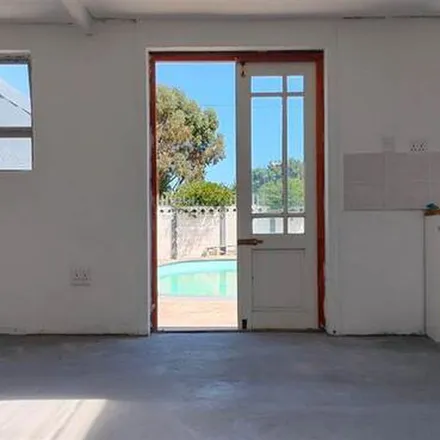 Image 5 - BPJ Code, 12 Delany Road, Plumstead, Cape Town, 7800, South Africa - Apartment for rent