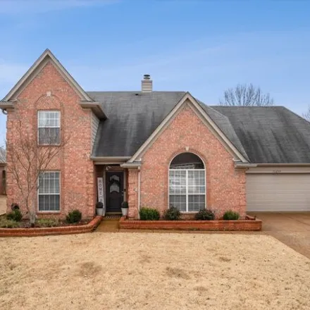 Buy this 4 bed house on 11259 Ivy Drive in Arlington, Shelby County