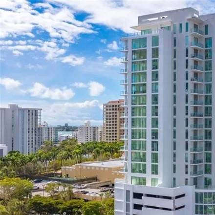 Buy this 2 bed condo on unnamed road in Sarasota, FL 34230