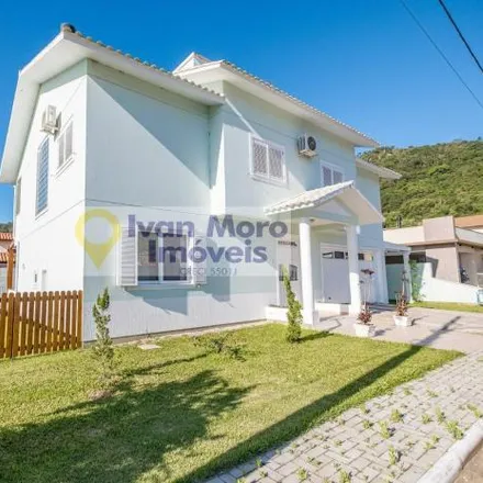 Buy this 5 bed house on Avenida Luiz Boiteux Piazza in Ponta das Canas, Florianópolis - SC