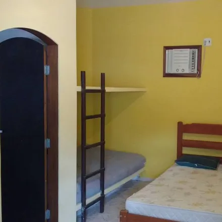 Rent this 6 bed condo on Caraguatatuba
