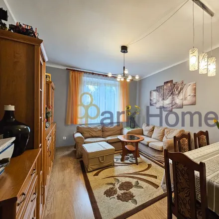 Buy this 3 bed apartment on Krzywe Okna Apartamenty in Aleja Konstytucji 3 Maja 2, 65-454 Zielona Góra