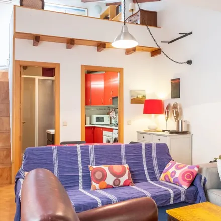 Rent this 2 bed apartment on Calle del Conde de Vallellano in 10, 28039 Madrid