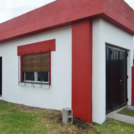 Buy this studio house on Presidente Uriburu 1600 in Adrogué, Argentina