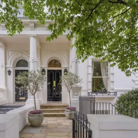 Buy this 5 bed house on 18 Randolph Road in London, W9 1AN