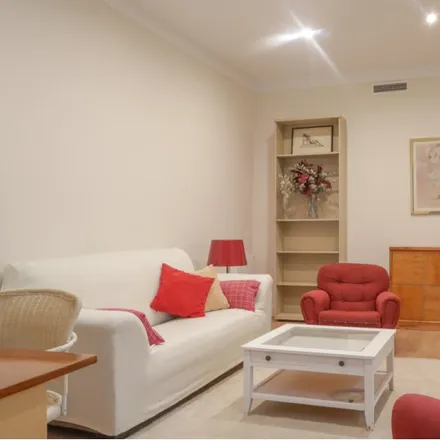 Rent this 2 bed apartment on Madrid in Calle de Argensola, 25