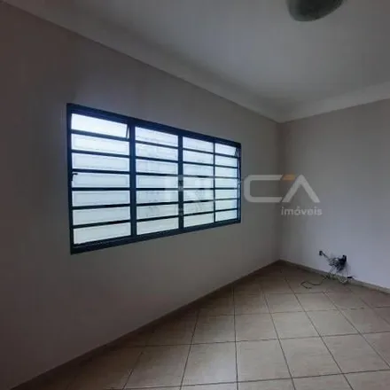 Rent this 2 bed house on Rua Treze de Maio 1394 in Centro, São Carlos - SP
