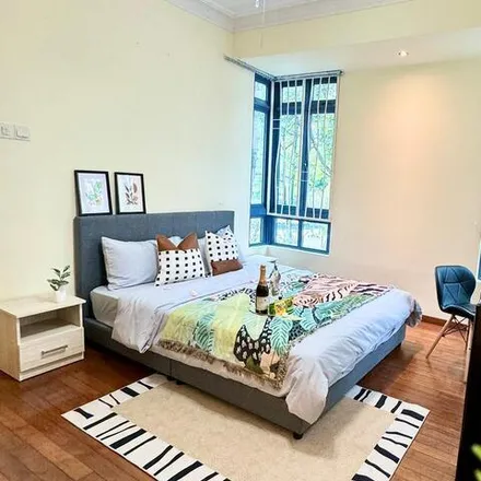 Rent this 1 bed room on Neil Road in Singapore 088875, Singapore