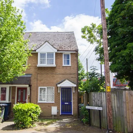 Rent this 1 bed townhouse on 49a Devonshire Road in Cambridge, CB1 2BL