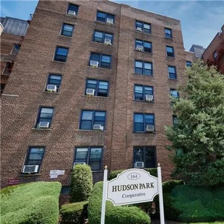 Image 1 - 164 Church Street, Isle of San Souci, City of New Rochelle, NY 10805, USA - Apartment for sale