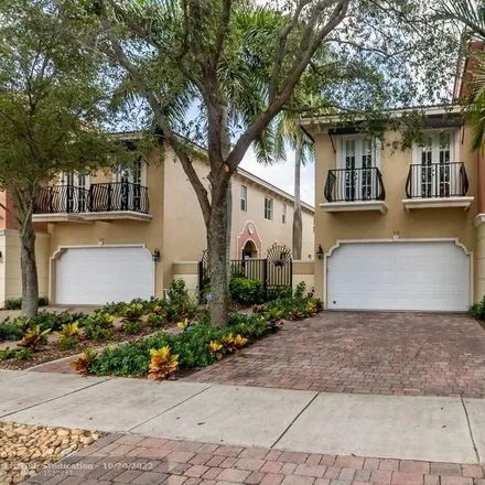 Image 3 - 1115 Northeast 14th Avenue, Fort Lauderdale, FL 33304, USA - Townhouse for sale