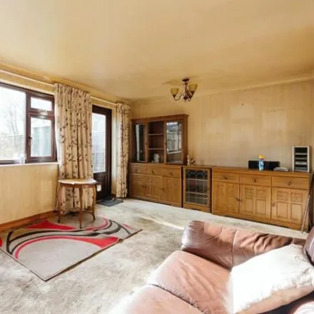 Image 2 - Myton Drive, Solihull Lodge, B90 1HP, United Kingdom - Duplex for sale