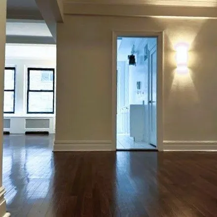 Image 3 - 405 East 54th Street, New York, NY 10022, USA - Apartment for rent