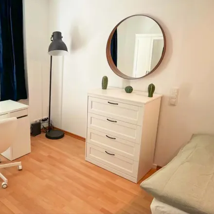 Rent this 3 bed apartment on Parkstraße 11 in 60322 Frankfurt, Germany