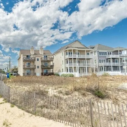 Buy this 2 bed condo on 9711 Chesapeake Street in Ocean View, Norfolk