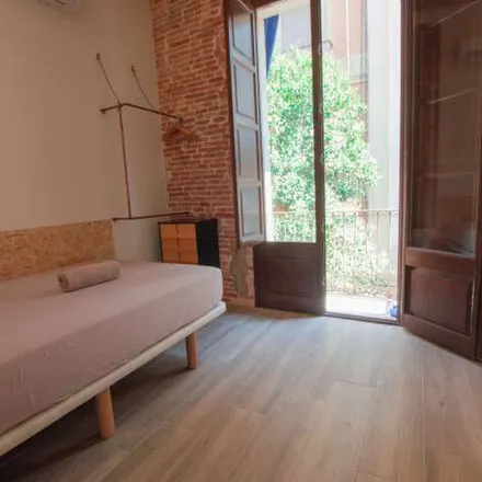 Image 7 - Carrer dels Mestres Casals i Martorell, 1, 08003 Barcelona, Spain - Apartment for rent