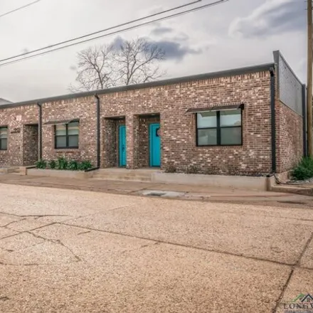 Buy this studio house on 788 Bagwell Street in Kilgore, TX 75662