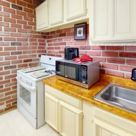 Rent this 3 bed apartment on 505 3rd Avenue in Dutch Hill, Altoona