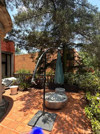 Rent this 3 bed house on Privada Ayuntamiento in Coyoacán, 04010 Mexico City