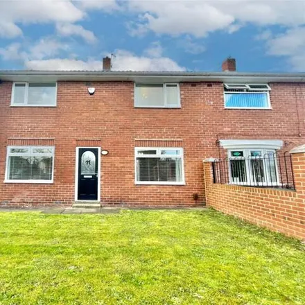 Buy this 3 bed duplex on unnamed road in Pelaw, NE10 8US