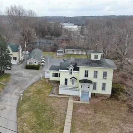 Image 5 - 4 Chayne Circle, Village of Alexandria Bay, Alexandria, NY 13607, USA - House for sale