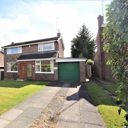 Buy this 4 bed house on Arnold Avenue in Heywood, OL10 2ND