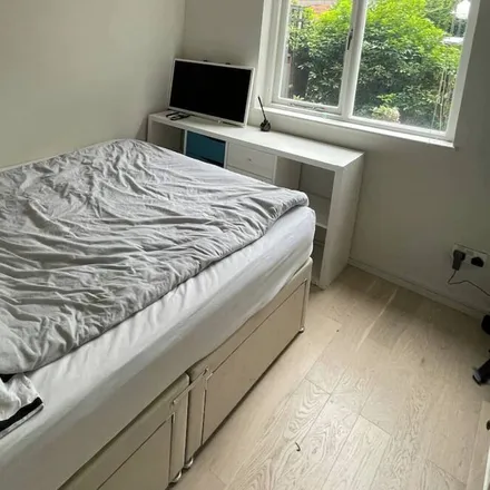 Rent this 1 bed apartment on London in N7 9UW, United Kingdom