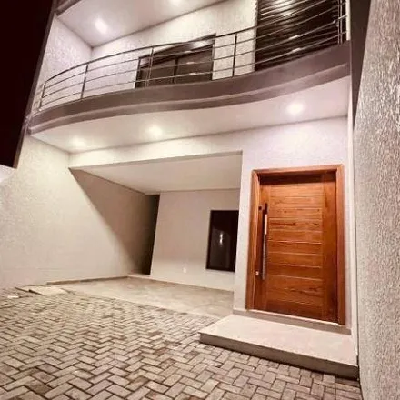Buy this 3 bed house on Rua Nakle Francisco in Centro, Balneário Piçarras - SC