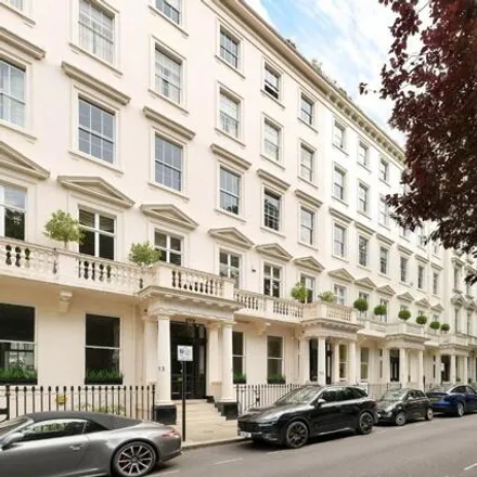 Buy this 3 bed apartment on Warwick Square in London, SW1V 2AR